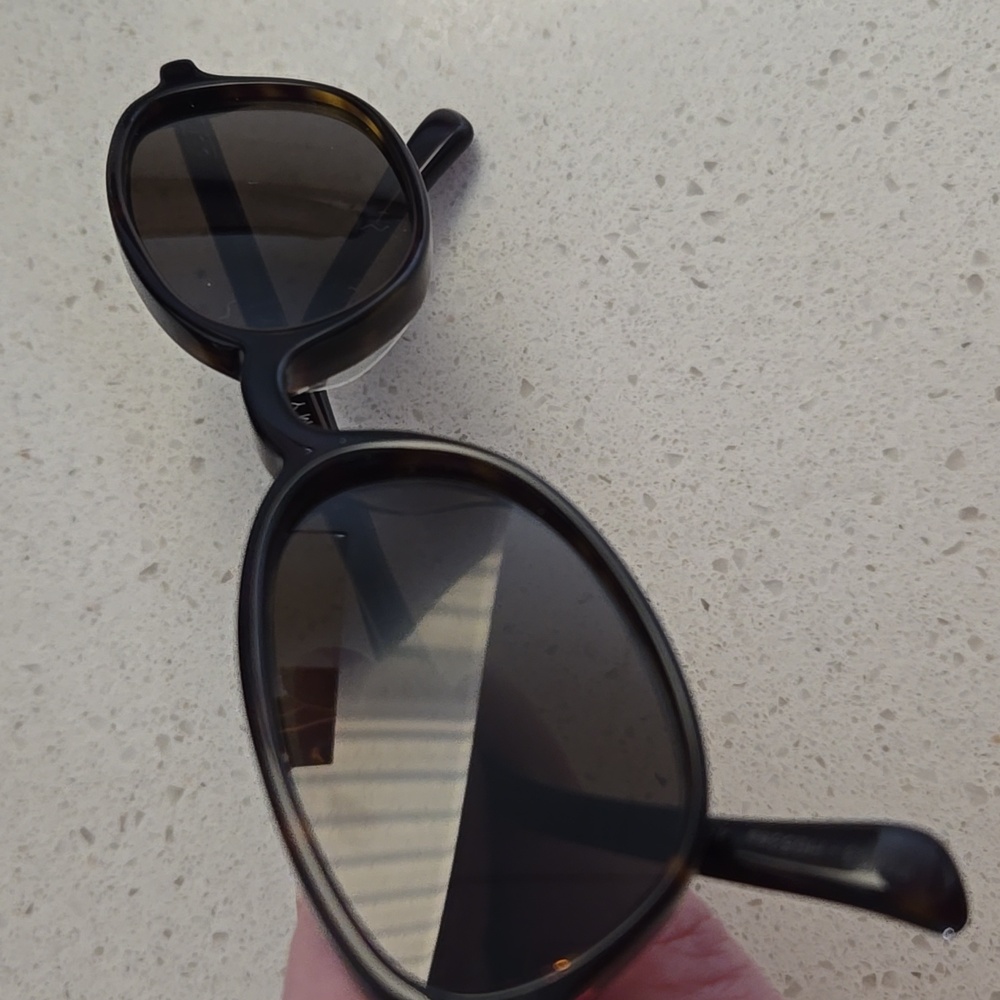 Jimmy Fairly X Reformation Flore Sunglasses - Picture 4 of 7